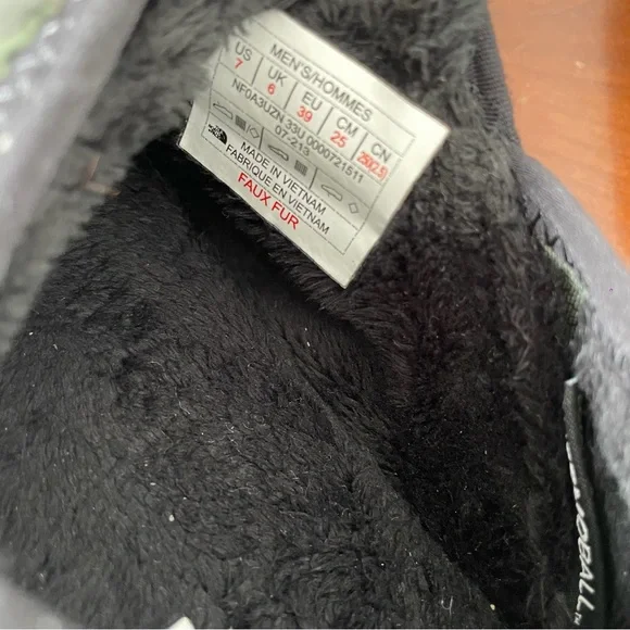 The North Face Men’s Thermoball Traction Camo Winter Mules | US 7 - Picture 8 of 8